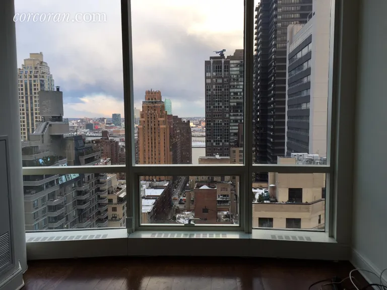 New York City Real Estate | View 250 East 49th Street, 19D | room 2 | View 3