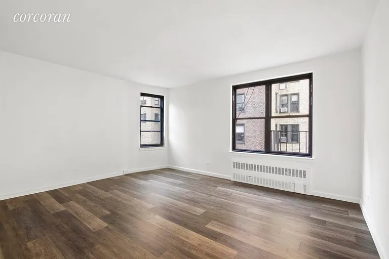 New York City Real Estate | View 208 East 70th Street, 5E | 1 | View 3