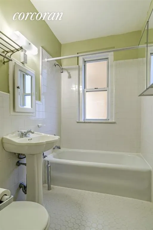 New York City Real Estate | View 661 41st Street, 3D | Bathroom | View 4