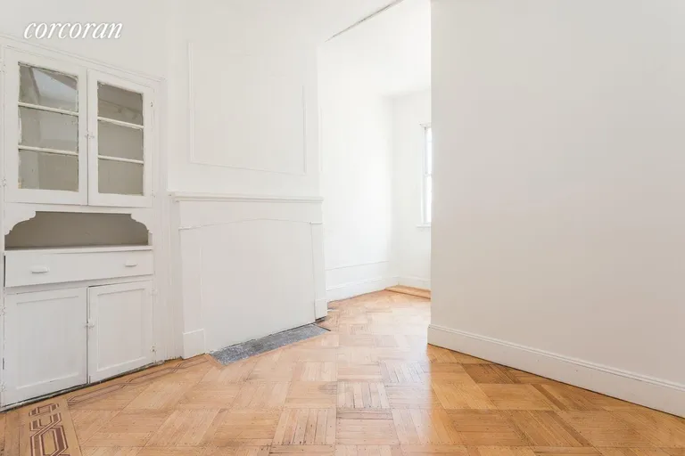 New York City Real Estate | View 445 Graham Avenue, 1 | room 4 | View 5