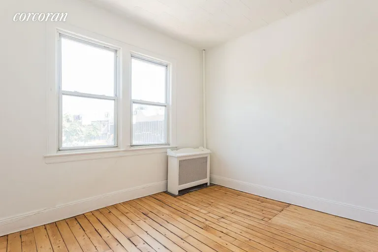 New York City Real Estate | View 445 Graham Avenue, 1 | room 5 | View 6