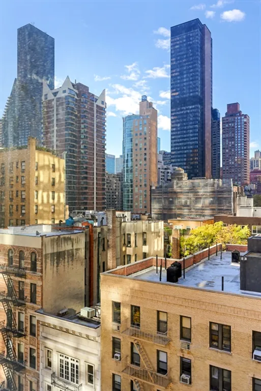 New York City Real Estate | View 211 East 51st Street, 10G | South and east open city views | View 3