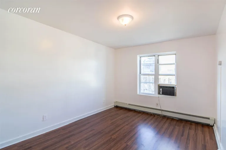 New York City Real Estate | View 195 Stanhope Street, 4R | room 2 | View 3