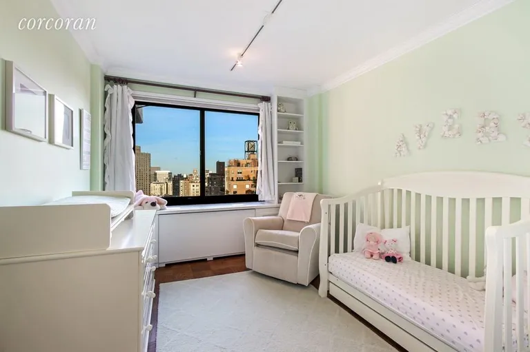 New York City Real Estate | View 50 East 89th Street, 23B | room 3 | View 4