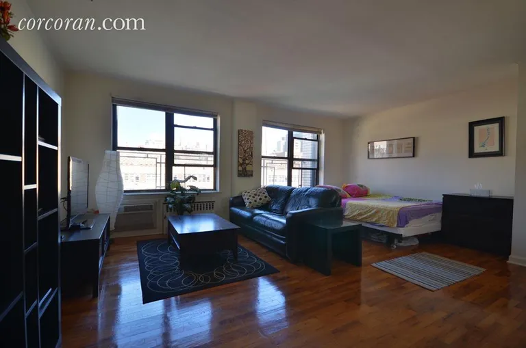 New York City Real Estate | View 222 East 75th Street, 6C | room 1 | View 2