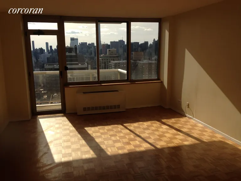 New York City Real Estate | View 200 East 89th Street, 40E | 1 Bed, 1 Bath | View 1