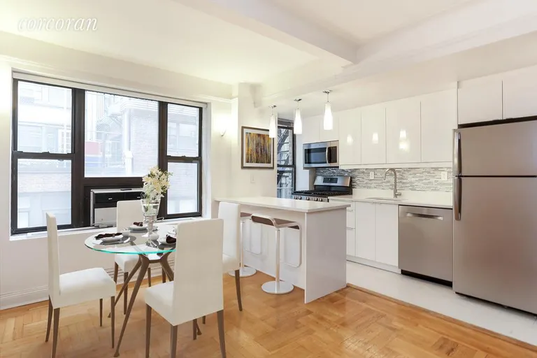 New York City Real Estate | View 111 East 88th Street, 6D | Kitchen/Dining | View 3