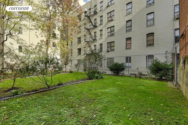 New York City Real Estate | View 760 Saint Nicholas Avenue, 2 | Side Yard | View 6