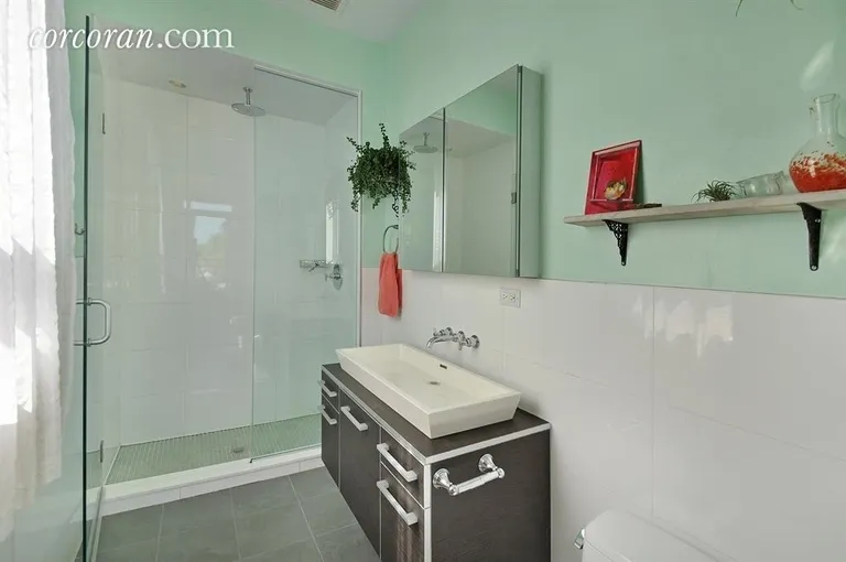 New York City Real Estate | View 128 Newton Street, 2A | room 4 | View 5
