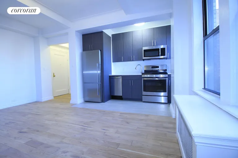 New York City Real Estate | View 52 Clark Street, 6HJ | room 2 | View 3