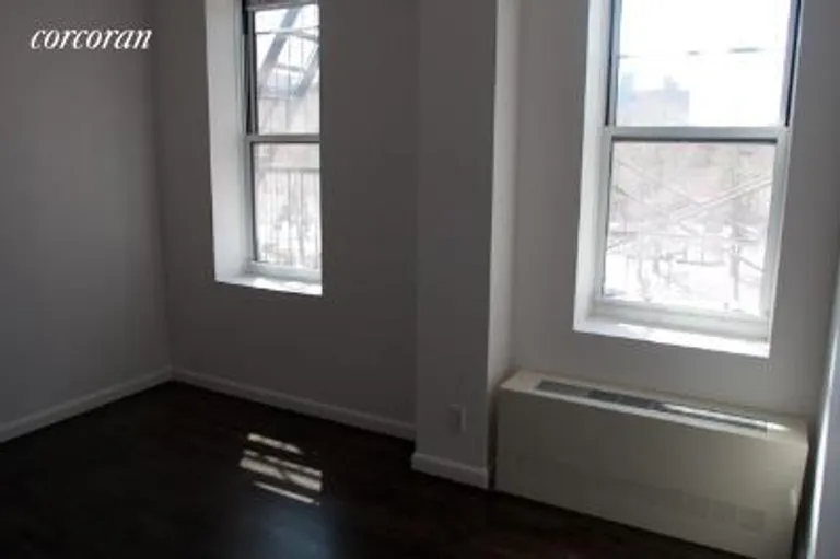 New York City Real Estate | View 240 East Houston Street, 3B | room 3 | View 4