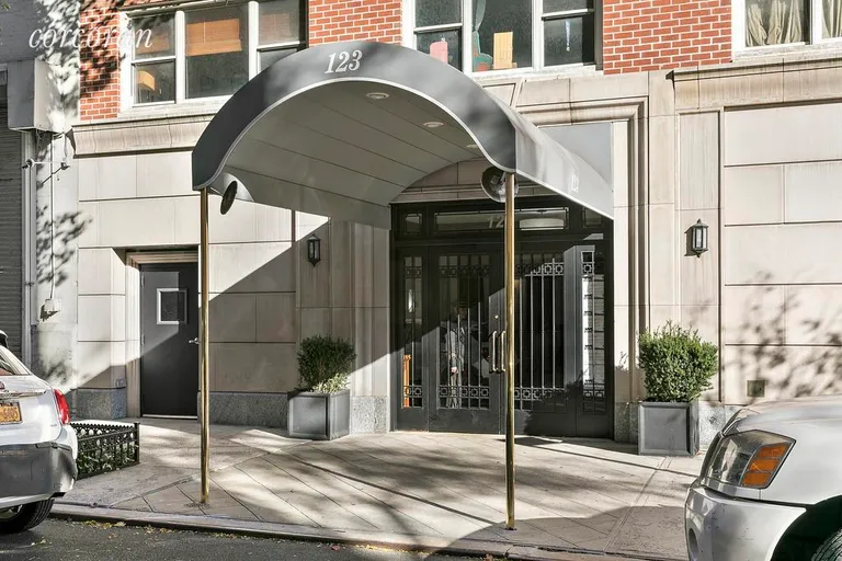 New York City Real Estate | View 123 East 75th Street, 3C | Elegant Tree-Lined Block off Park Avenue | View 8
