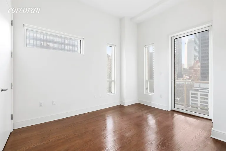 New York City Real Estate | View 250 East 49th Street, 19D | 5 | View 6