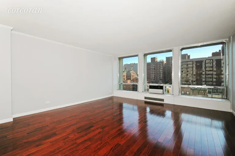 New York City Real Estate | View 333 East 30th Street, 8D | room 2 | View 3