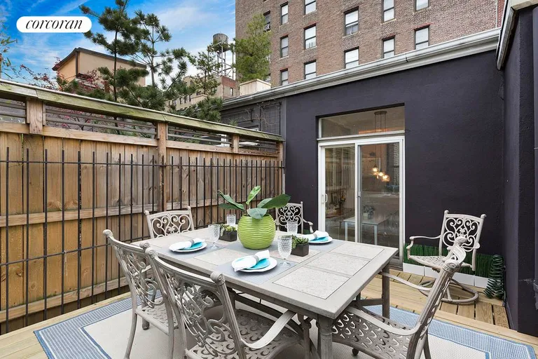 New York City Real Estate | View 255 West 95th Street, 6D | Dining terrace | View 2