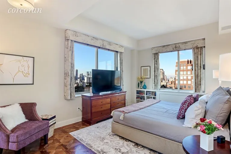New York City Real Estate | View 170 East 87th Street, EPH2B | Master Bedroom | View 6