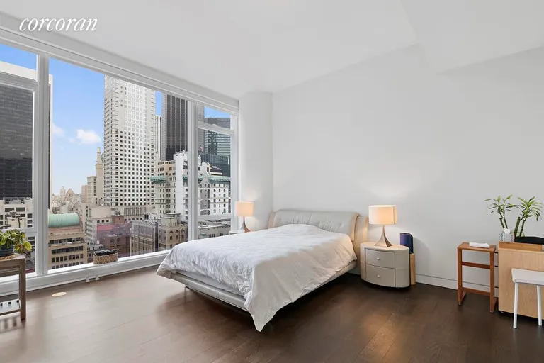 New York City Real Estate | View 20 West 53rd Street, 20B | room 1 | View 2