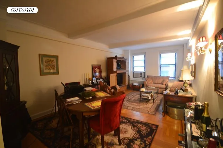 New York City Real Estate | View 201 West 77th Street, 4F | room 3 | View 4