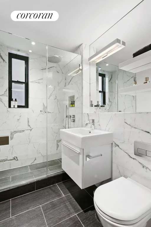 New York City Real Estate | View 81 Bedford Street, 2F | Windowed Bath | View 7