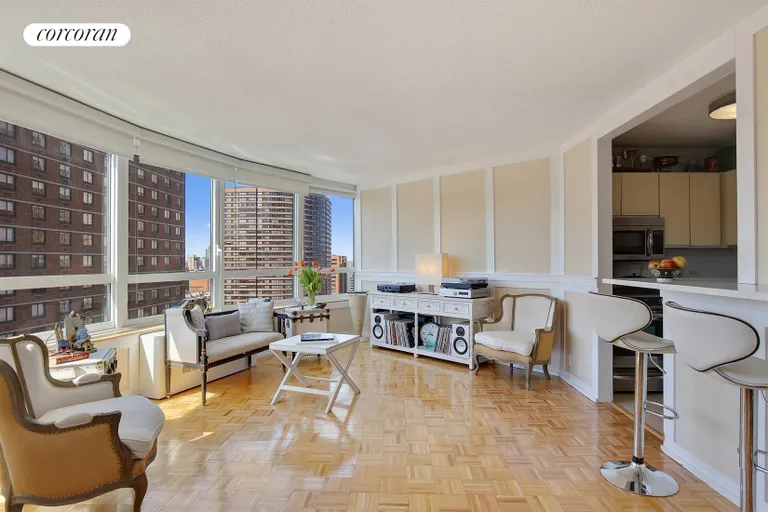 New York City Real Estate | View 200 East 94th Street, 1614 | Living Room | View 2