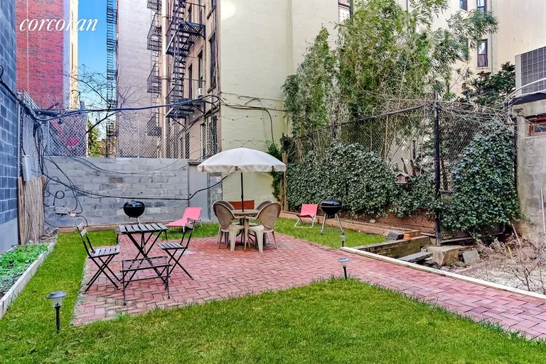 New York City Real Estate | View 183 Avenue B | Expansive garden | View 4