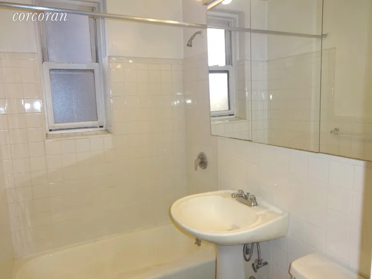 New York City Real Estate | View 2102 Holland Avenue, 2A | Windowed & Tiled Bath | View 8