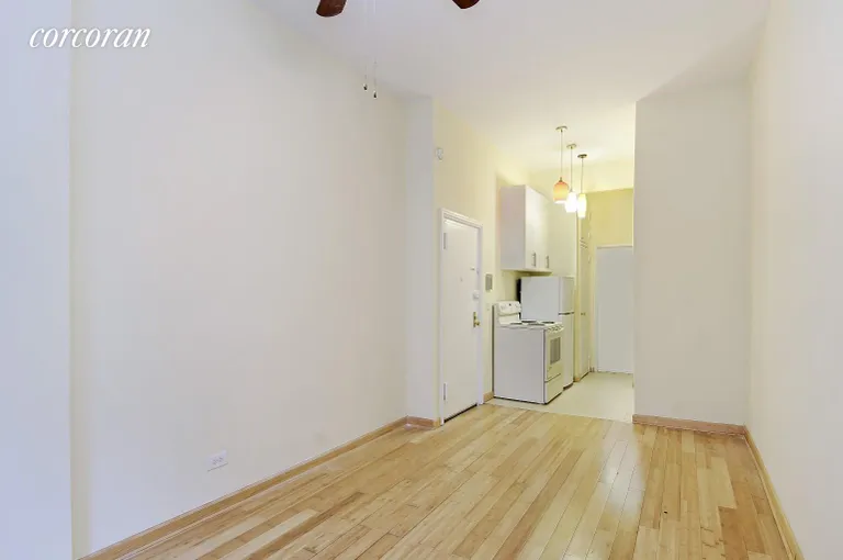 New York City Real Estate | View 430 East 85th Street, 1B | room 1 | View 2