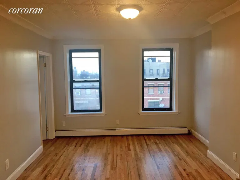 New York City Real Estate | View 64 Hull Street, 3 | room 1 | View 2
