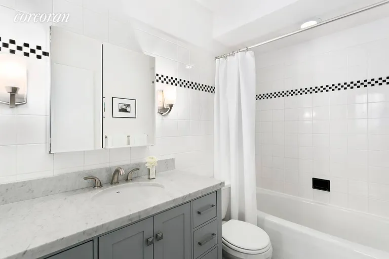New York City Real Estate | View 140 Charles Street, 7E | Updated Bath | View 5