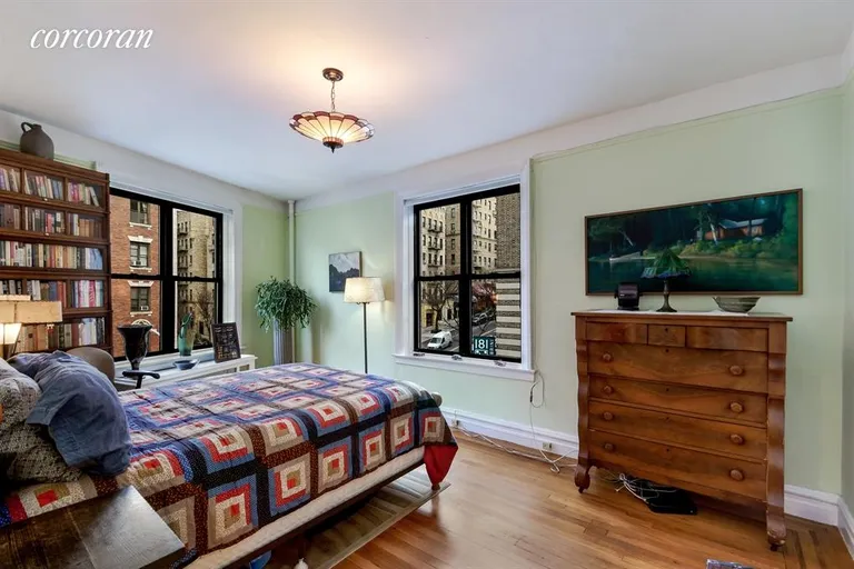 New York City Real Estate | View 860 West 181st Street, 32 | Bedroom | View 4