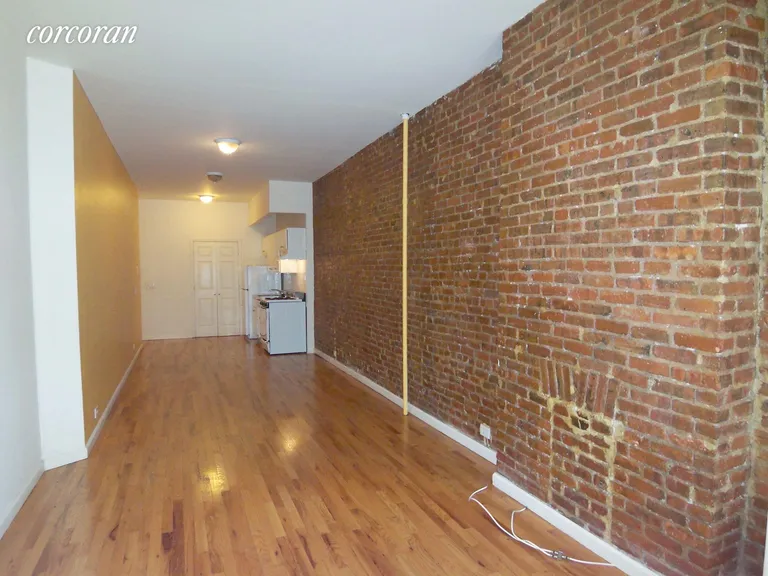 New York City Real Estate | View 335 3rd Street, 1R | 2 Beds, 1 Bath | View 1