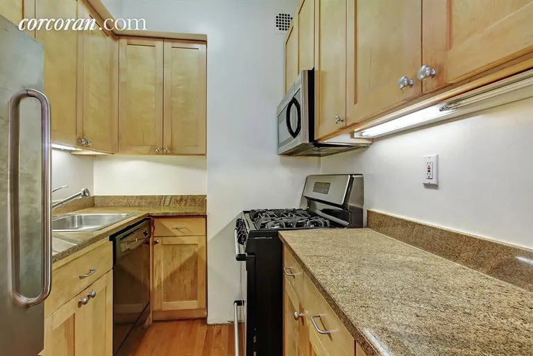 New York City Real Estate | View 50 East 86th Street, 5A | Includes Dishwasher and full size appliances! | View 3