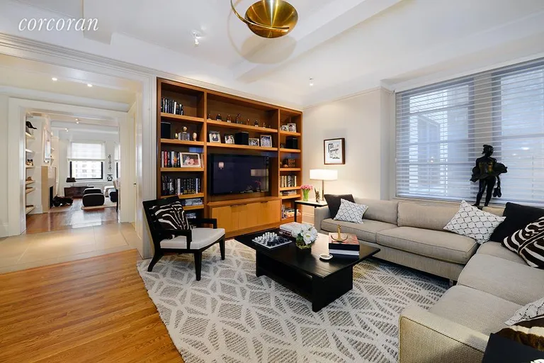New York City Real Estate | View 130 East 75th Street, 7D | room 3 | View 4