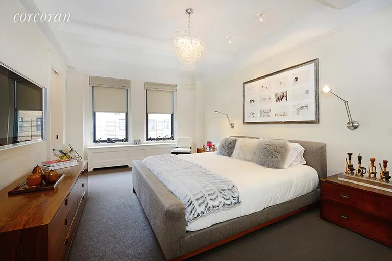New York City Real Estate | View 130 East 75th Street, 7D | room 6 | View 7