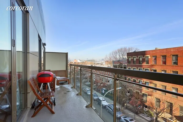 New York City Real Estate | View 500 4th Avenue, 4B | Balcony with City Views! | View 8