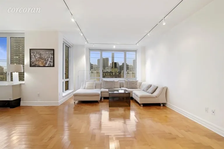 New York City Real Estate | View 401 East 60th Street, 17A | 2 Beds, 2 Baths | View 1