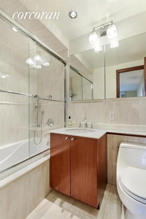 New York City Real Estate | View 115 East 87th Street, 36F | Master Bathroom | View 7