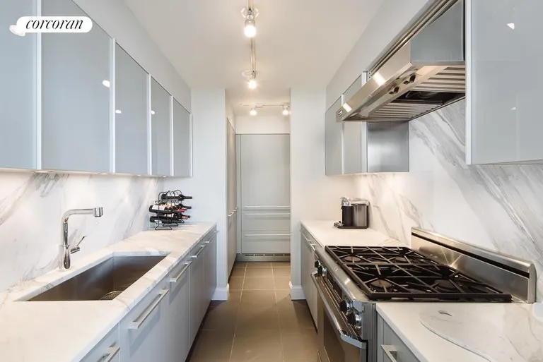 New York City Real Estate | View 77 Seventh Avenue, 18G | Modern Kitchen | View 4