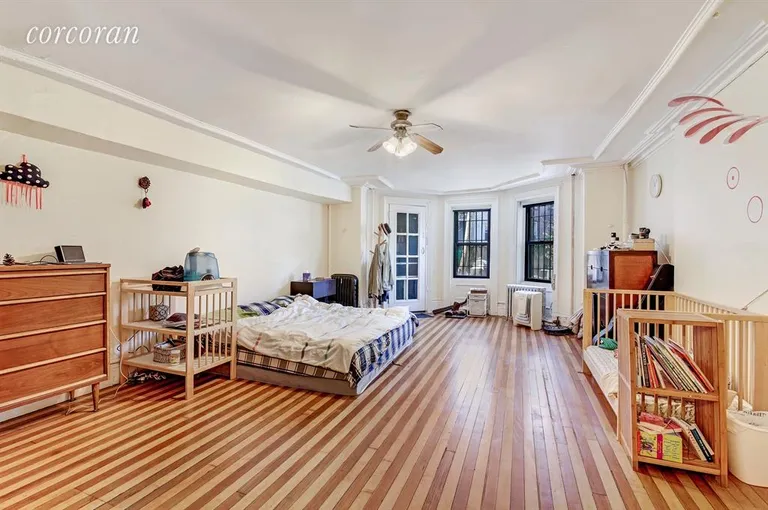 New York City Real Estate | View 304 Clermont Avenue, 1 | Master Bedroom | View 4