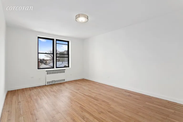 New York City Real Estate | View 1119 Ocean Parkway, H3 | room 4 | View 5