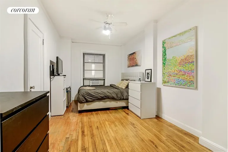 New York City Real Estate | View 60 West 68th Street, 1C | Bedroom | View 4