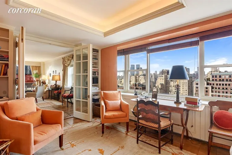 New York City Real Estate | View 700 Park Avenue, 19B | Library/Den | View 6
