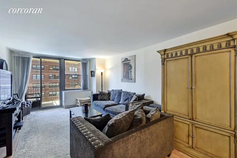 New York City Real Estate | View 301 East 79th Street, 10B | Living Room | View 2