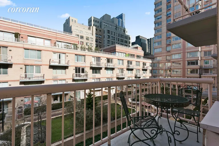 New York City Real Estate | View 393 West 49th Street, 4DD | 5 | View 11