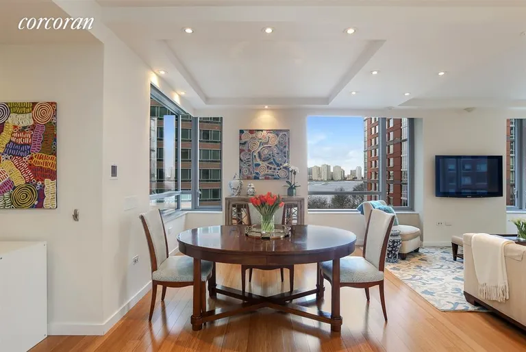 New York City Real Estate | View 2 River Terrace, 5L | 3 Beds, 3 Baths | View 1