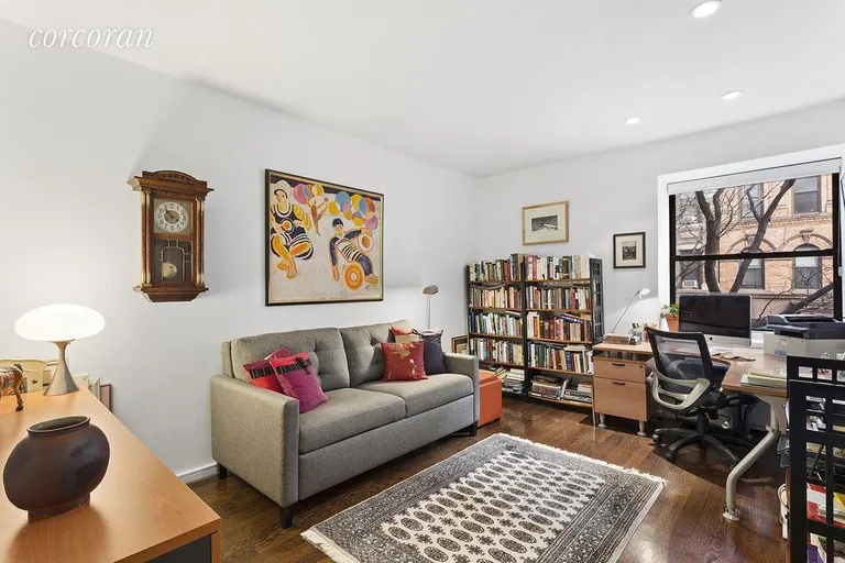 New York City Real Estate | View 402 East 90th Street, 2C/UNFURN | room 1 | View 2