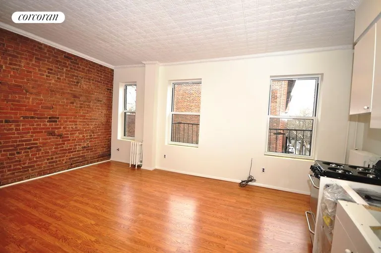 New York City Real Estate | View 1 Willow Place, 3R | room 1 | View 2
