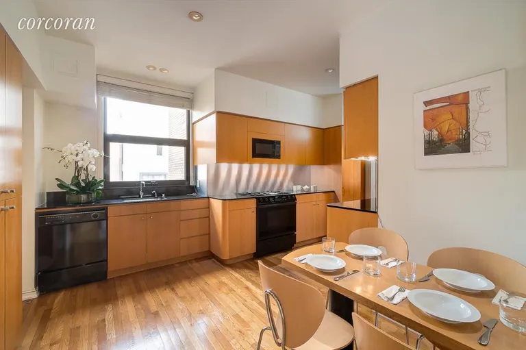 New York City Real Estate | View 983 Park Avenue, 15D | room 4 | View 5