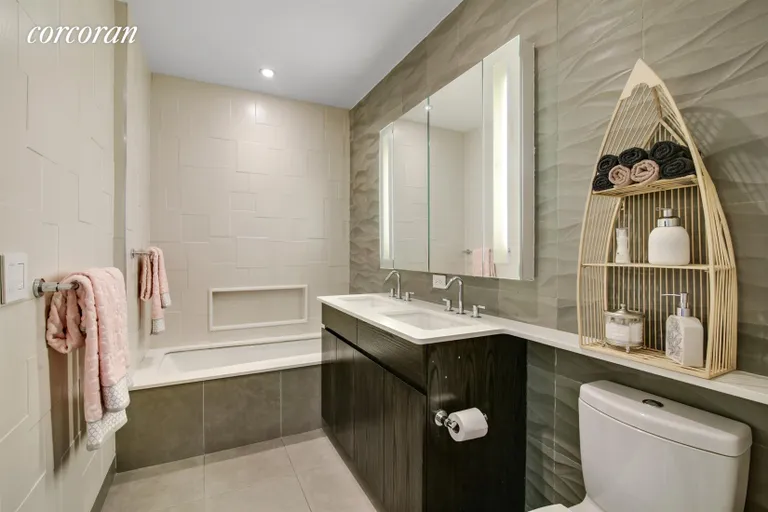 New York City Real Estate | View 1 NORTHSIDE PIERS, PH8 | Master Bathroom | View 10