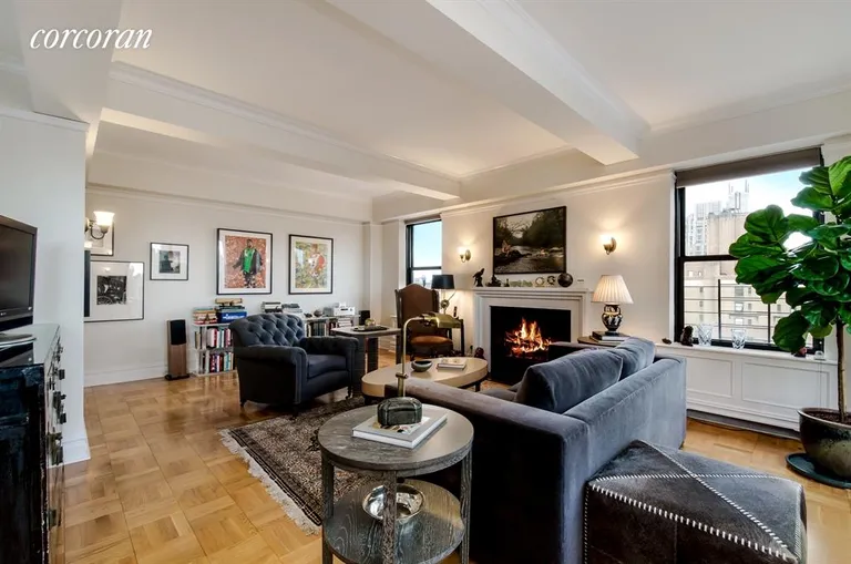 New York City Real Estate | View 56 Seventh Avenue, 20B | 2 Beds, 2 Baths | View 1